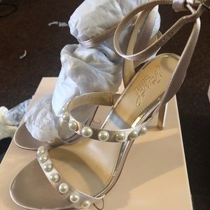 Badgley Mischka Jewel Dress Heels